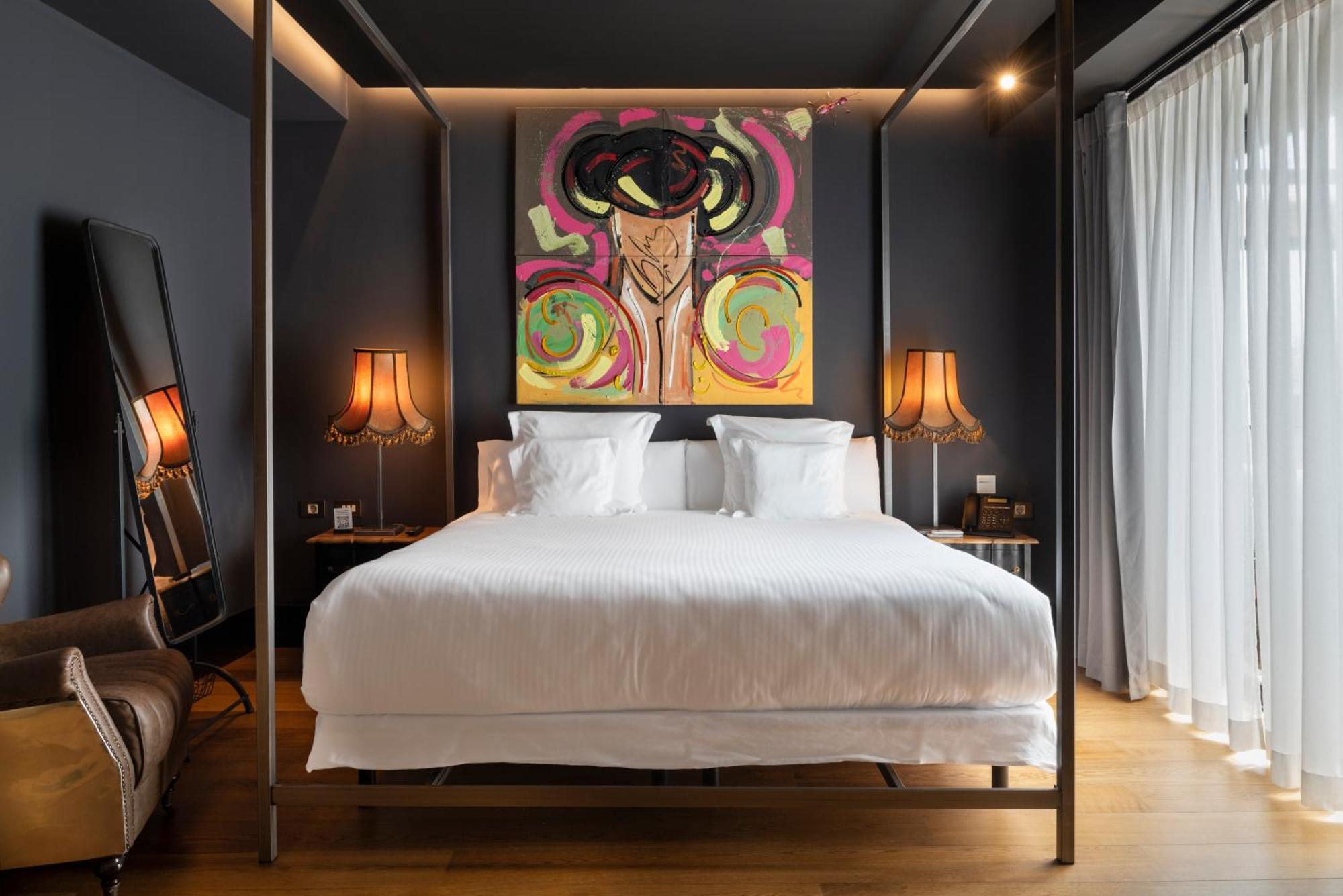 Hotel Lobby Sevilla Exterior foto A bedroom at the hotel